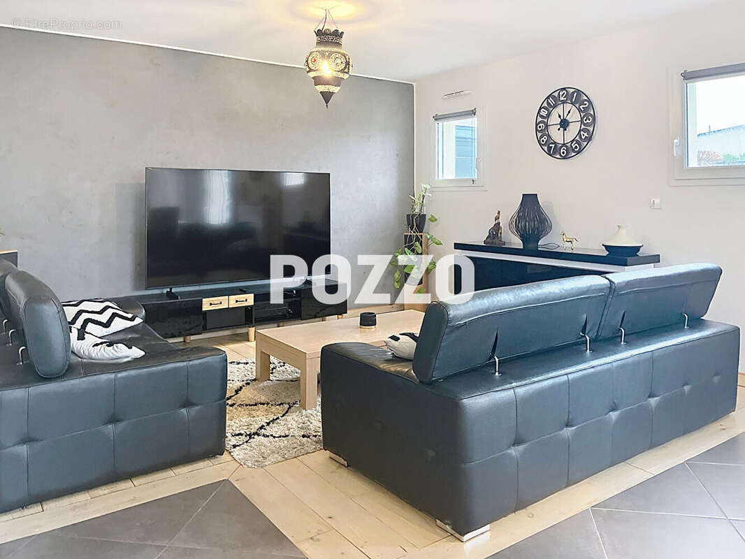 Maison - 5 pièces - 4 chambres - 148 m² - jardin - garage - Saint-Lô ouest - photo 6