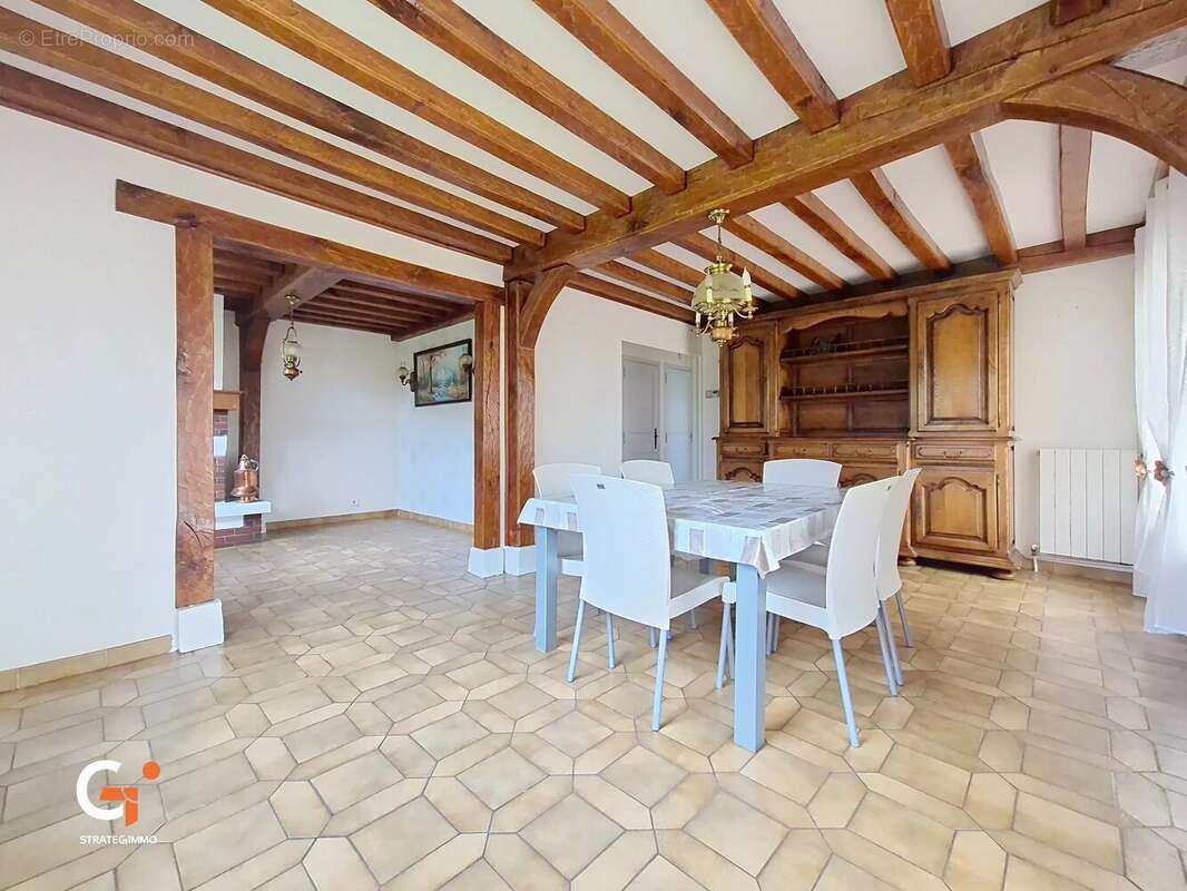 Maison à HONGUEMARE-GUENOUVILLE
