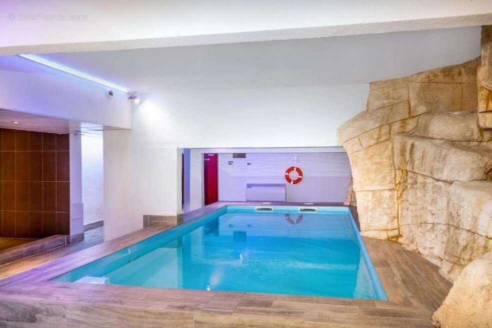 INVESTISSEMENT LOCATIF  ISOLA  Résidence de tourisme Sowell - New Chastillon - 6,71% de rentabilité - photo 7