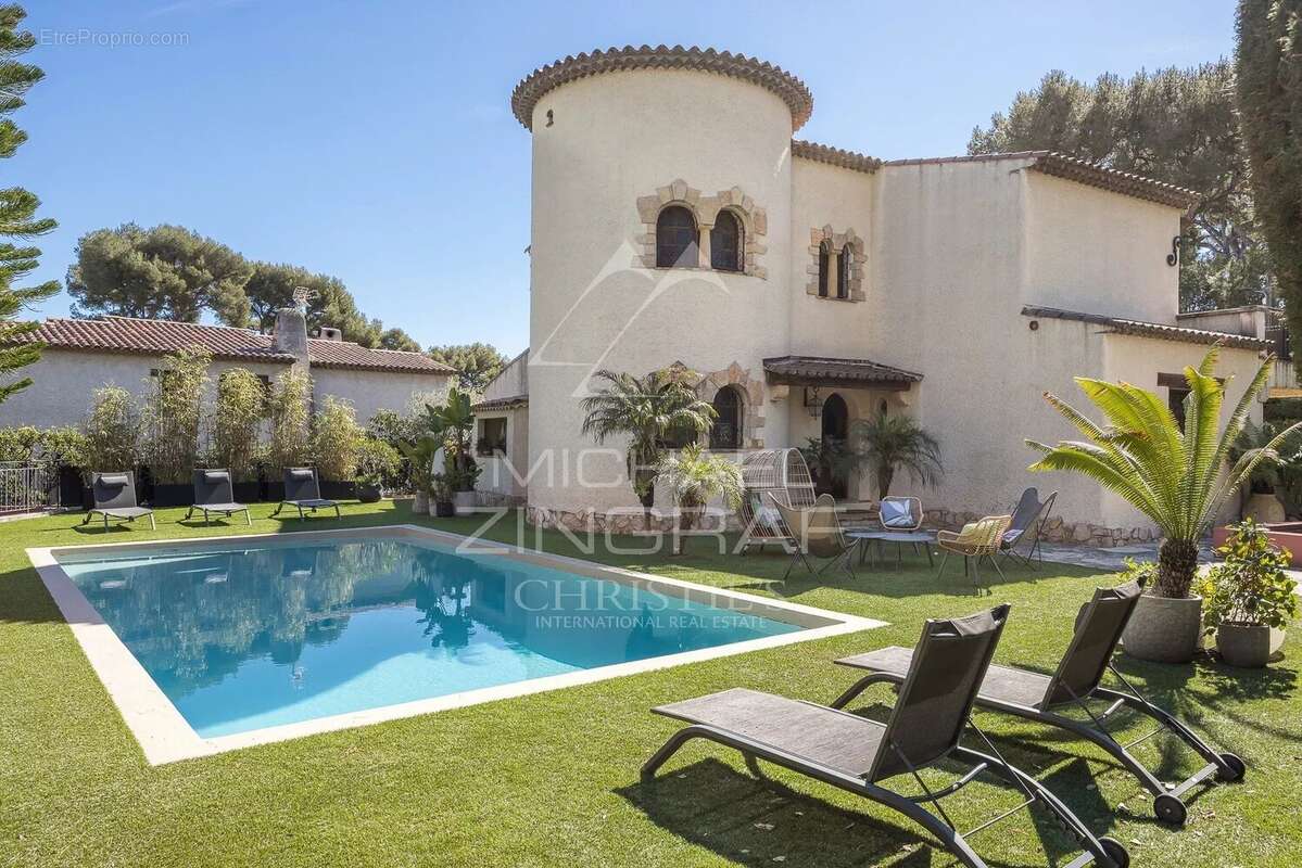 Maison à ANTIBES