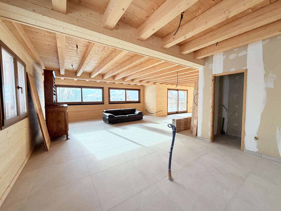 Maison à FONTCOUVERTE-LA-TOUSSUIRE