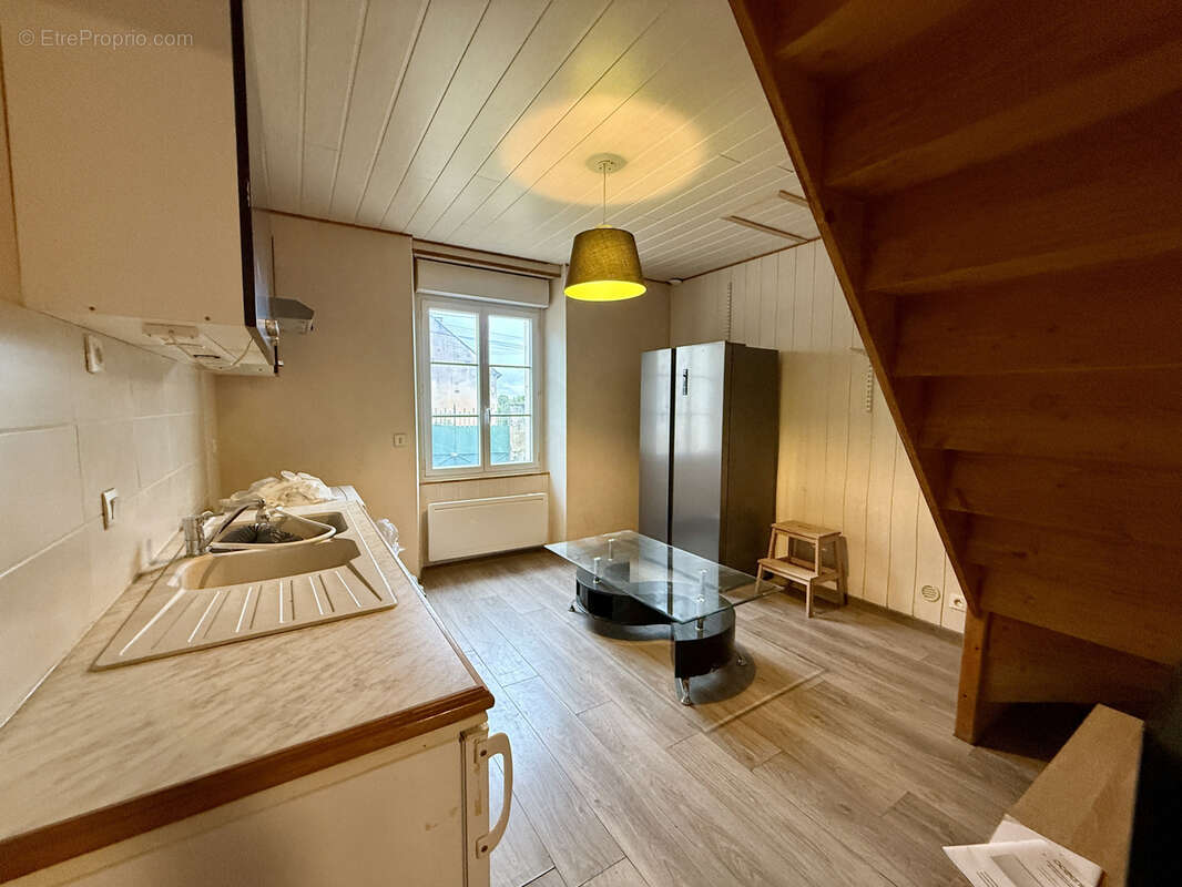 Maison à COURSON-LES-CARRIERES