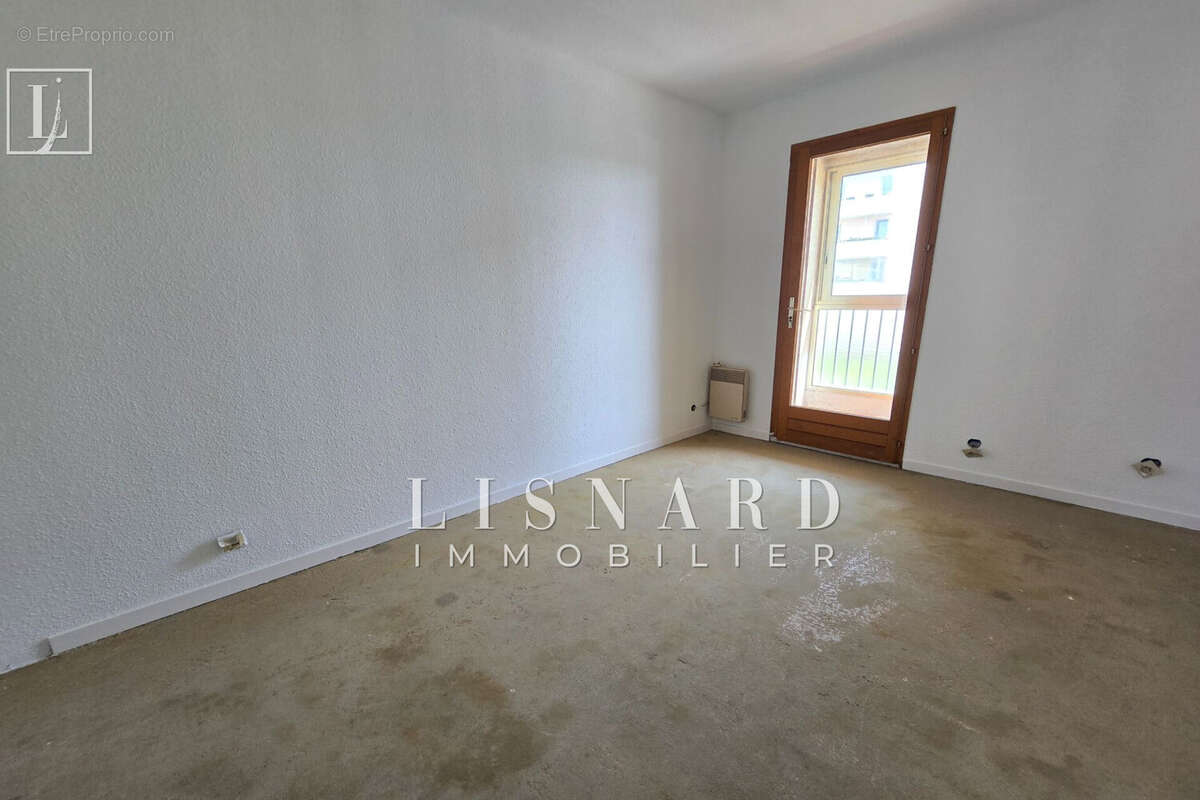 Appartement 63 m² à Frejus  - photo 7
