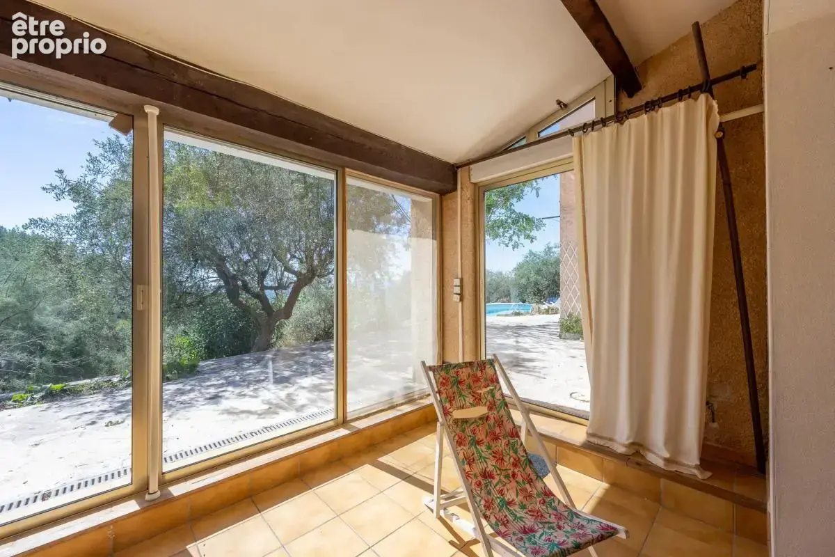 Maison de 8 pièces de 150 m² à Seillans - photo 15