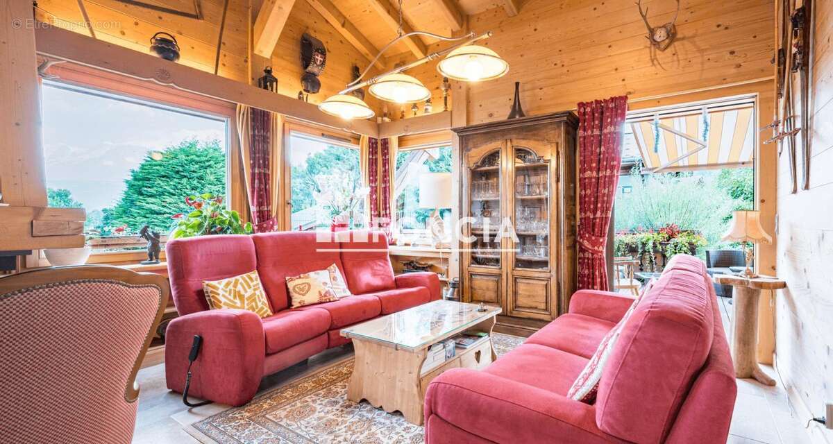 Chalet brondex avec piscine interieur vue mont blanc - photo 2