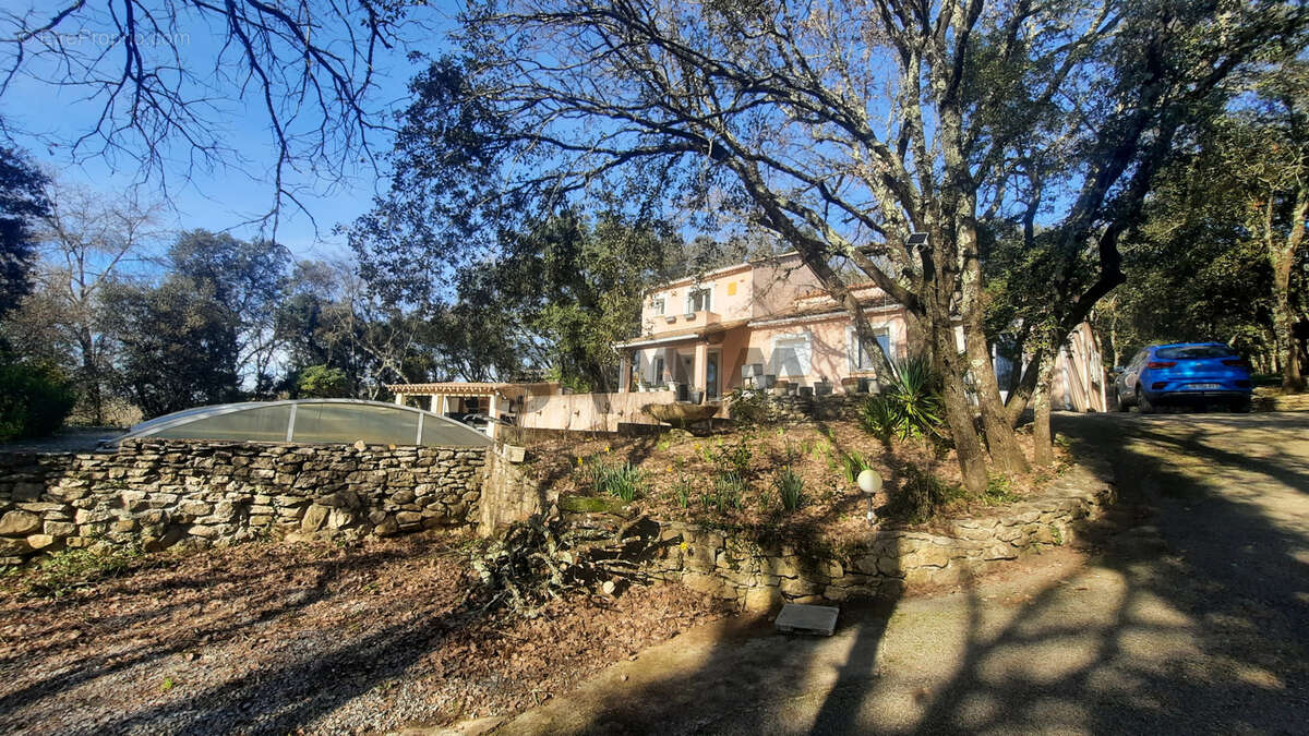 Maison à QUISSAC