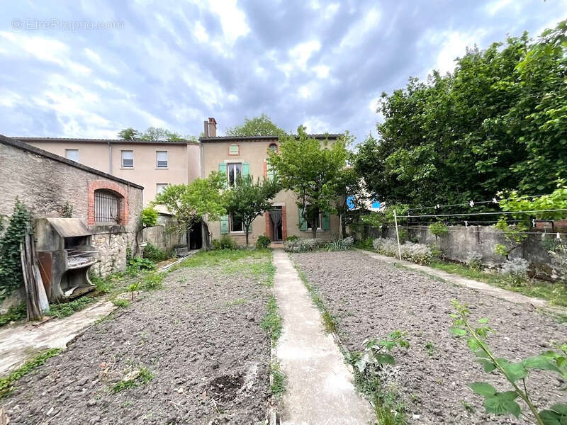 En exclusivité  Maison à vendre 9 pièces LABRUGUIERE (81) - photo 18