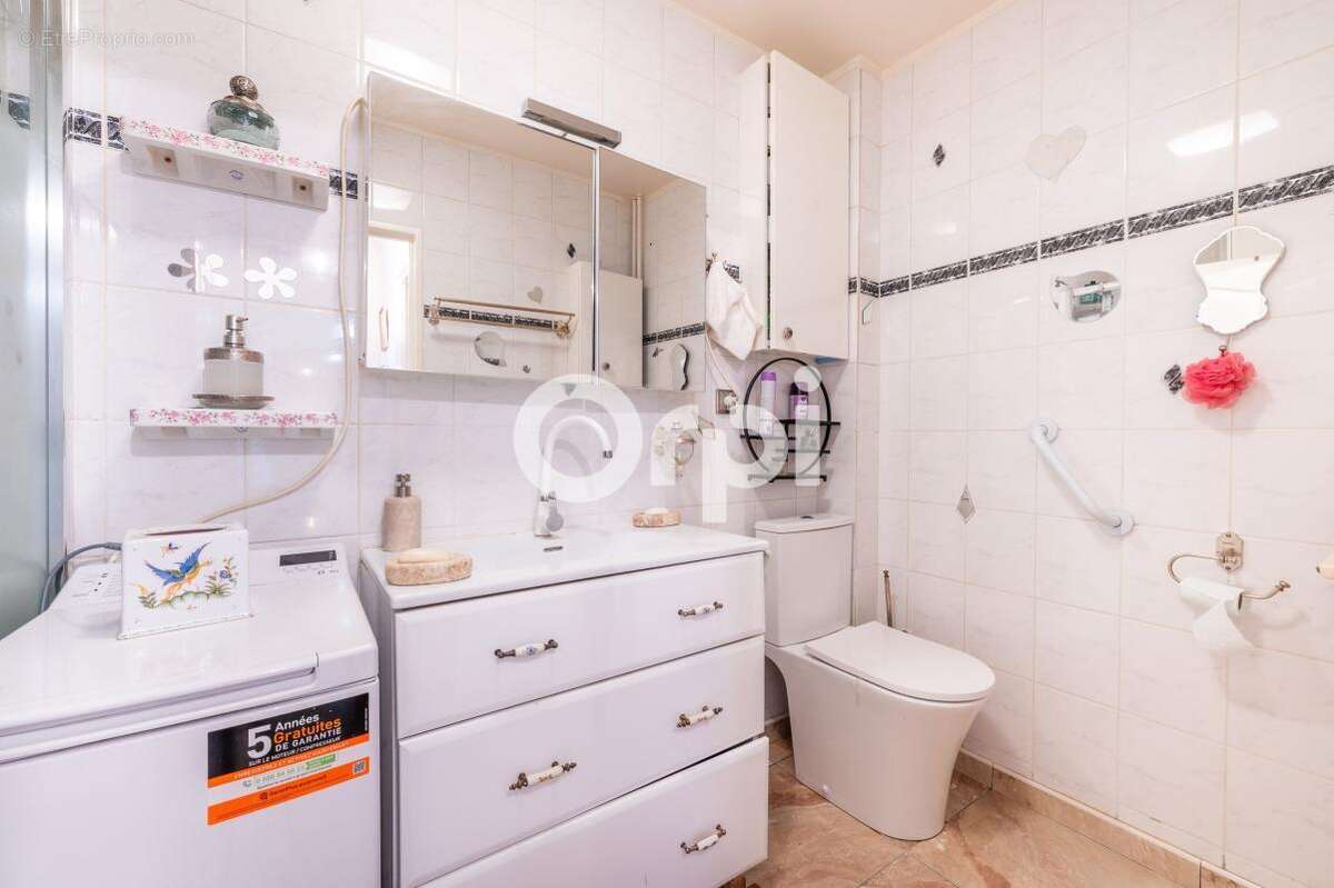 Appartement À Vendre - photo 8