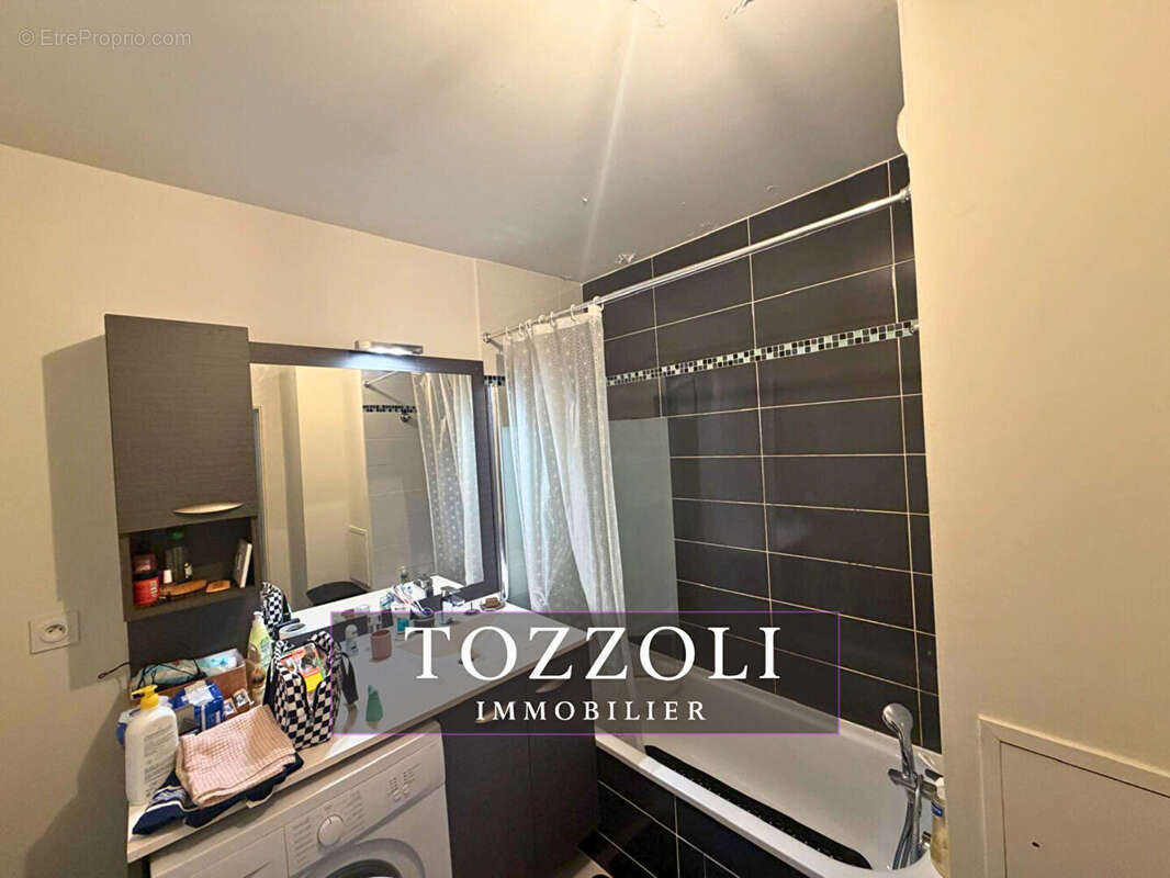 Appartement Lyon 3 pièce(s) 70.10 m2 - photo 7