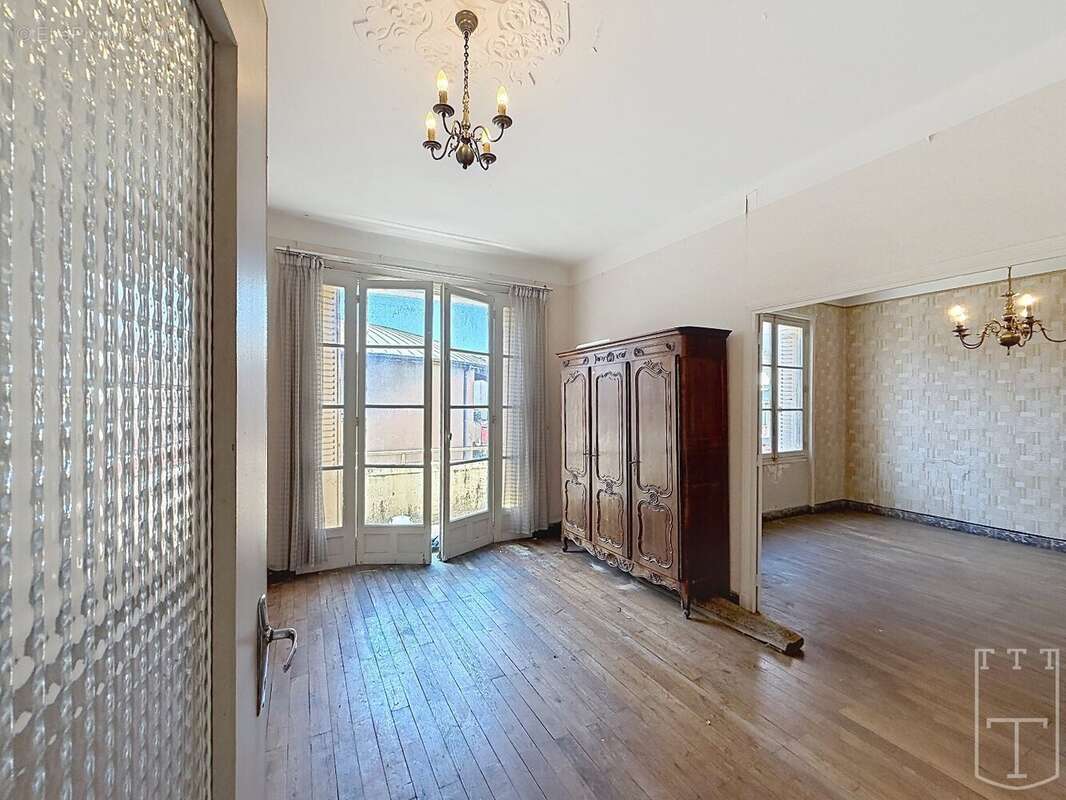 Appartement à AUBENAS