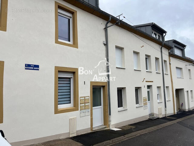 Appartement à LEXY