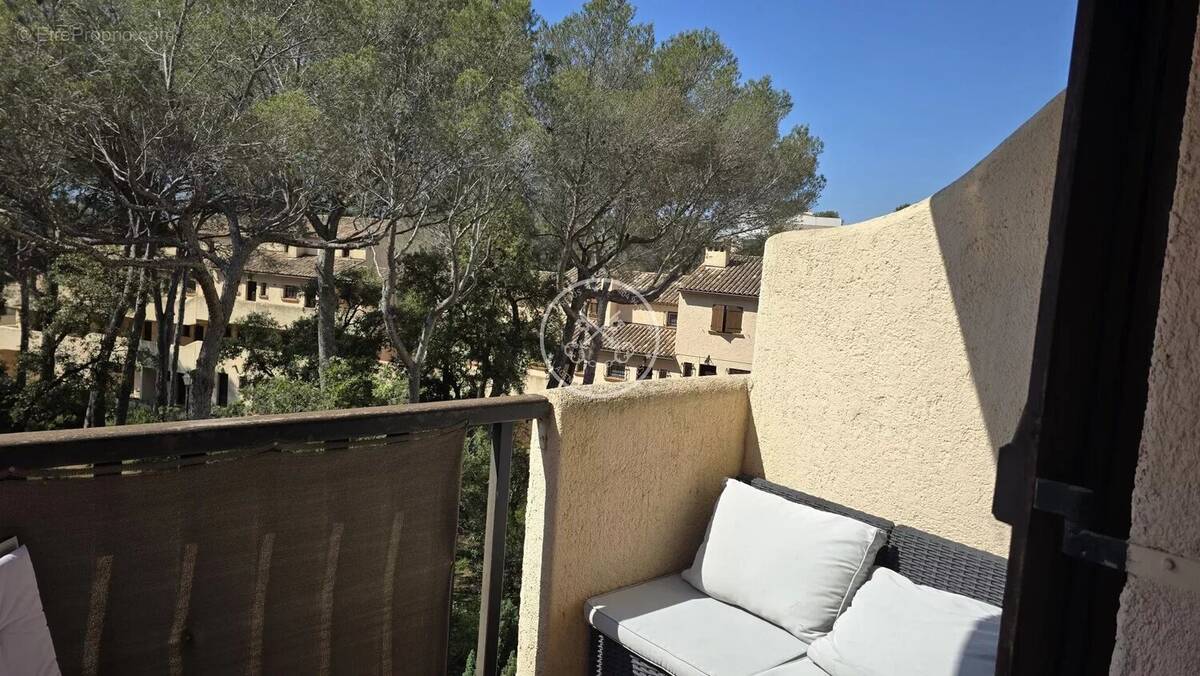 Appartement à SAINT-RAPHAEL