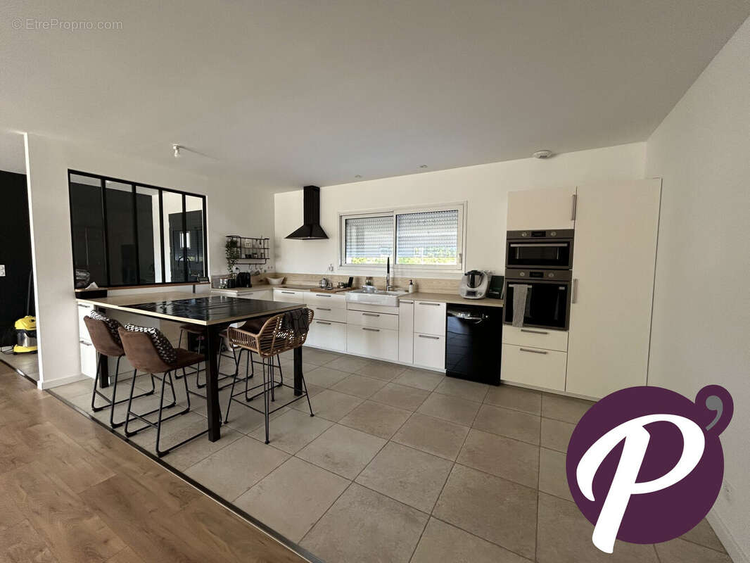Maison 125 m² à Bergerac  - photo 4