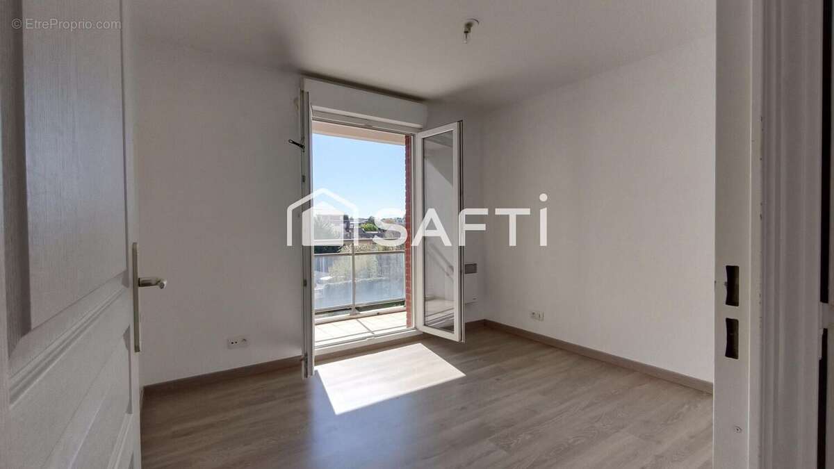 Photo 8 - Appartement à MANTES-LA-VILLE