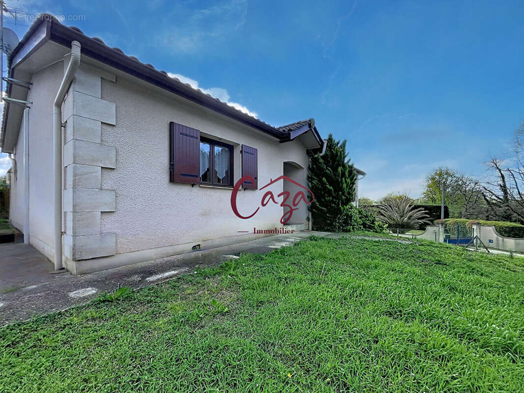 Maison à CAMBLANES-ET-MEYNAC