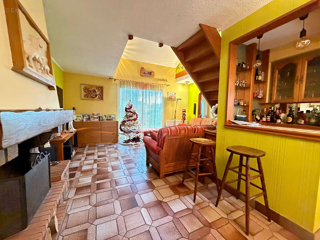 Maison à ETIVAL-LES-LE-MANS