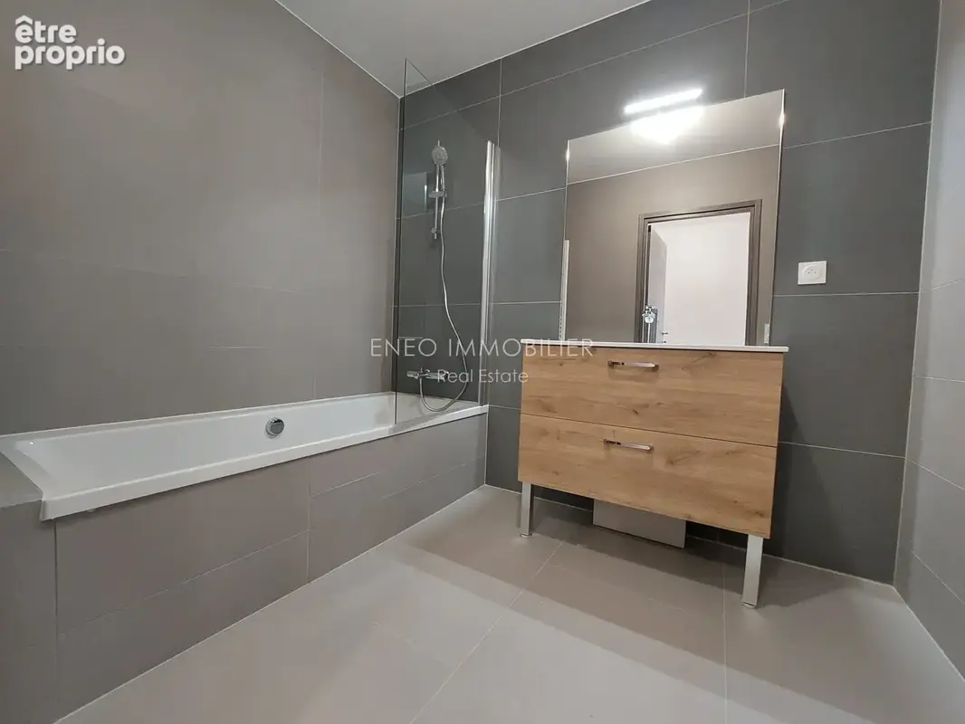 Appartement 3 pièces 96 m² à vendre à Bourg-Saint-Maurice (73700) - photo 4