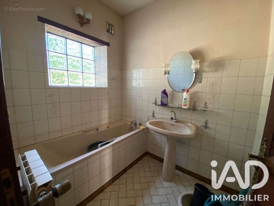 Maison 82 m² à Viry-Noureuil  - photo 9