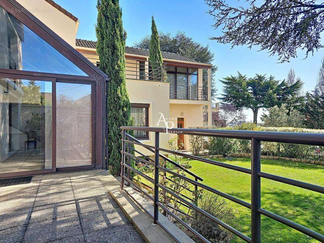 Maison à FONTENAY-AUX-ROSES