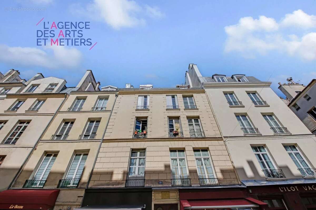 Appartement à PARIS-4E