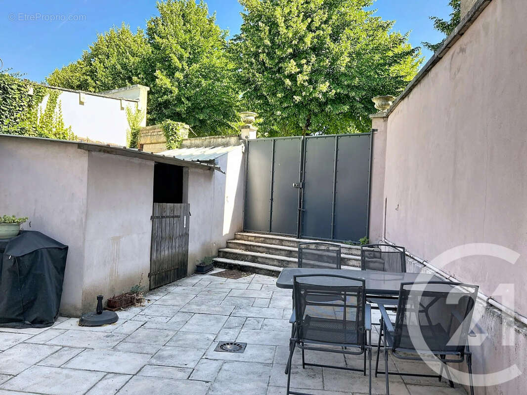 Maison 140 m² à Vertus  - photo 14