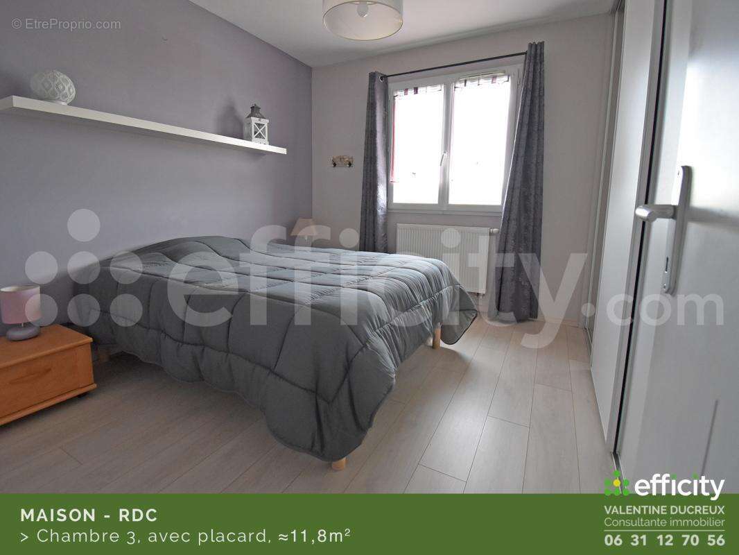 Maison à CHAZELLES-SUR-LYON