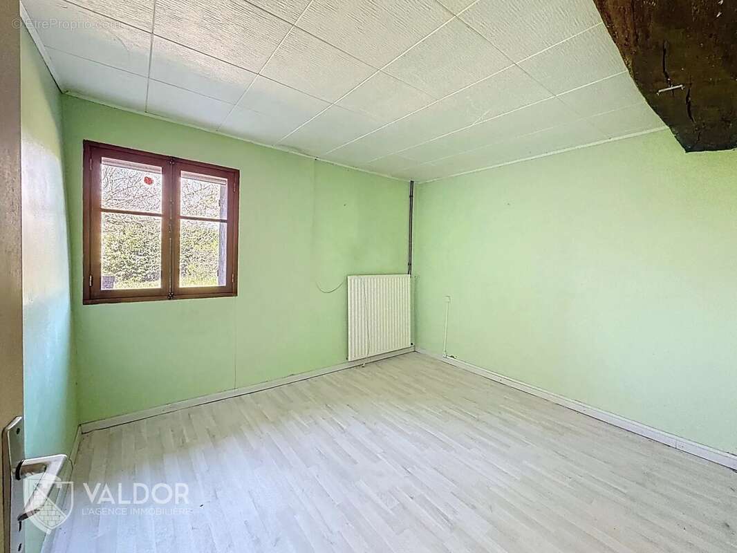 Maison à SAINT-DIDIER-SUR-CHALARONNE