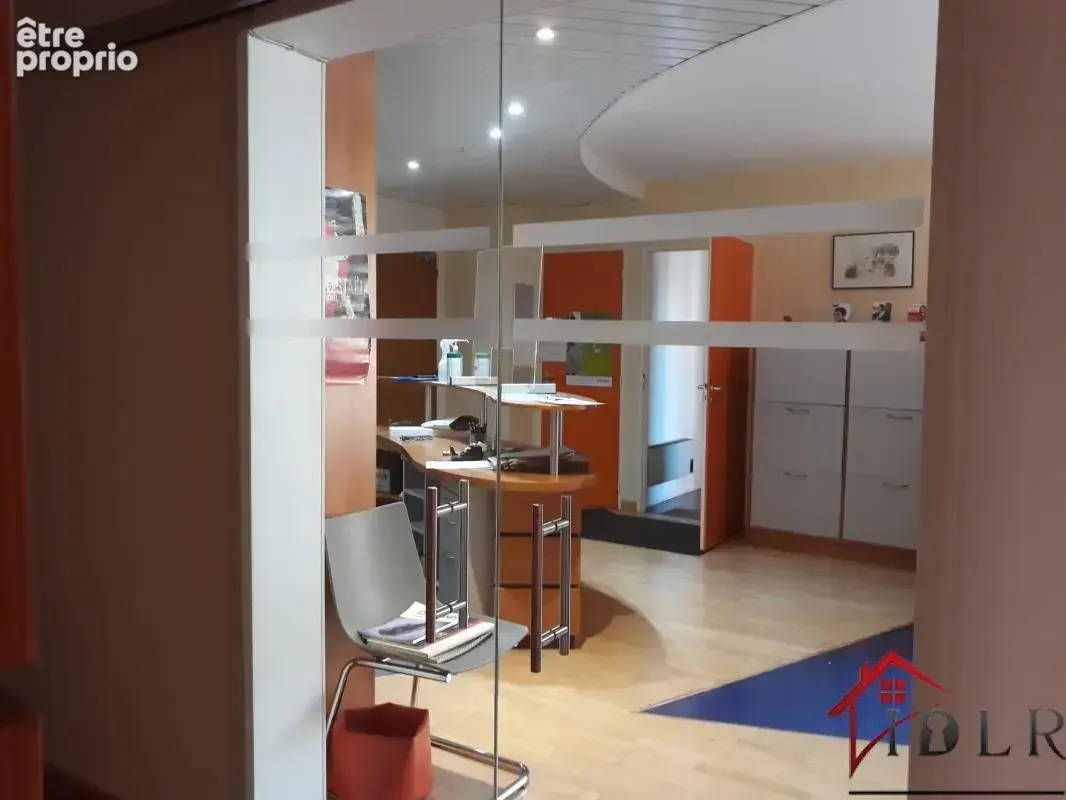 Commerce 117 m² à vendre à Belfort (90000) - photo 3