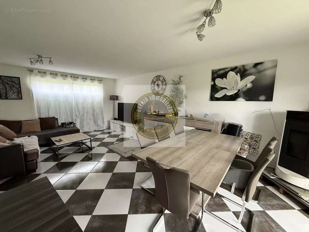 Appartement à SAINT-ELOI