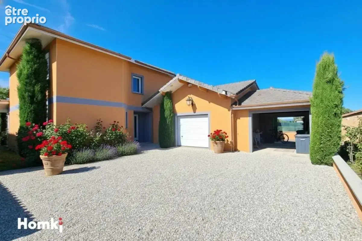 Magnifique Villa d'Architecte de 163 m² – Villeneuve (01480) - photo 12