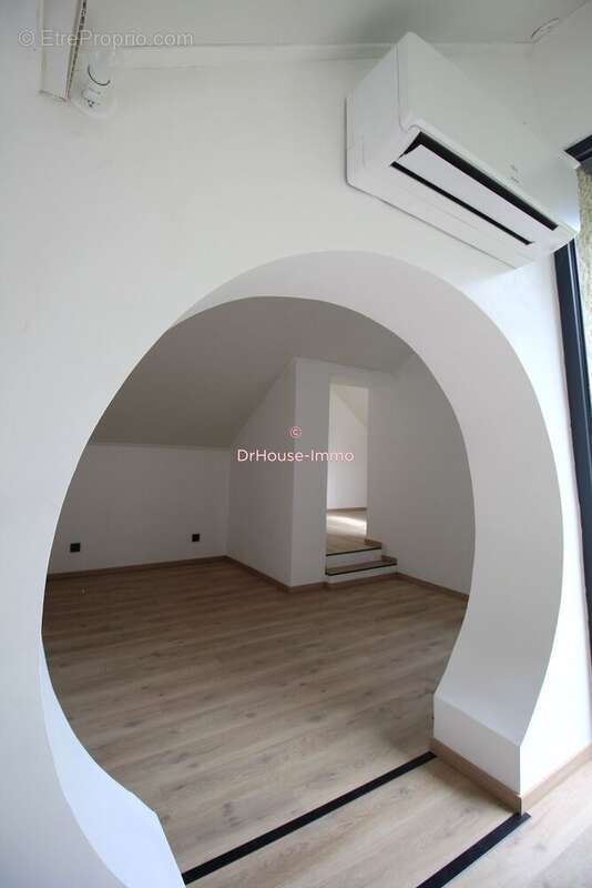 Maison 185 m² à Carignan-De-Bordeaux  - photo 44