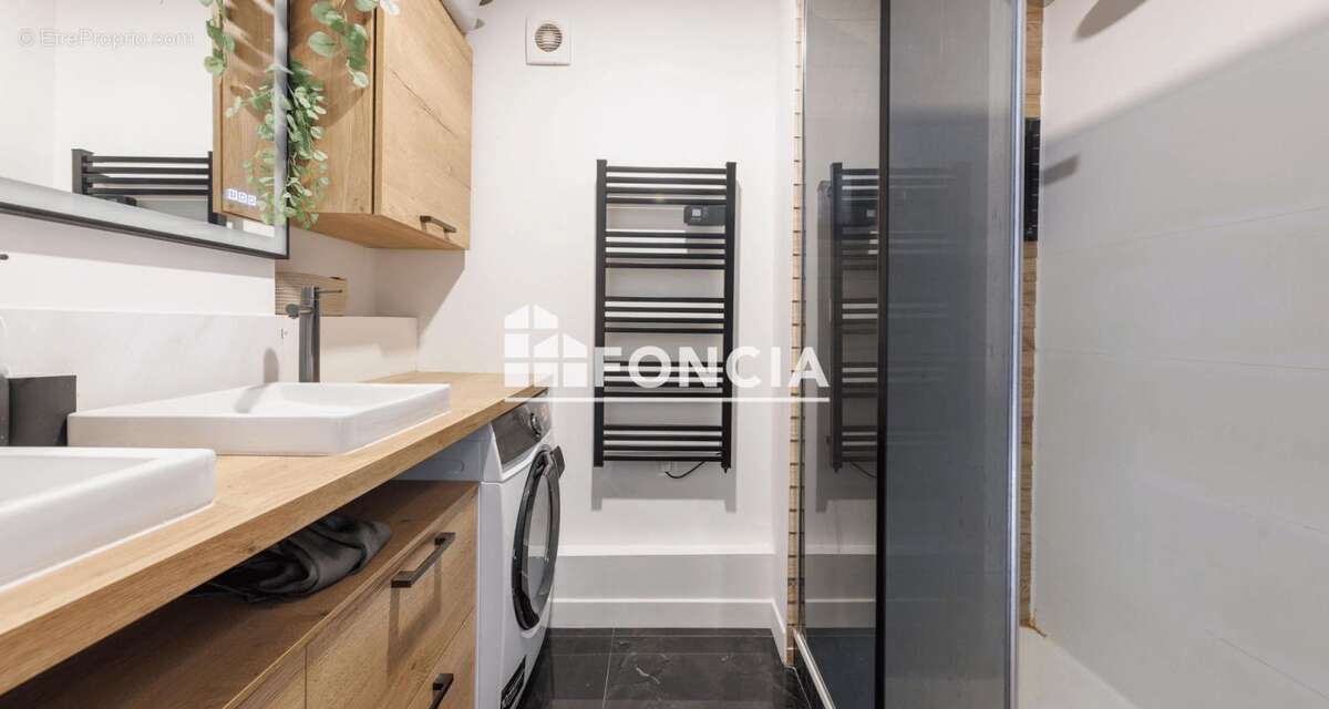 VALLIERES- Stade Marcombes T3- 71m² - photo 8