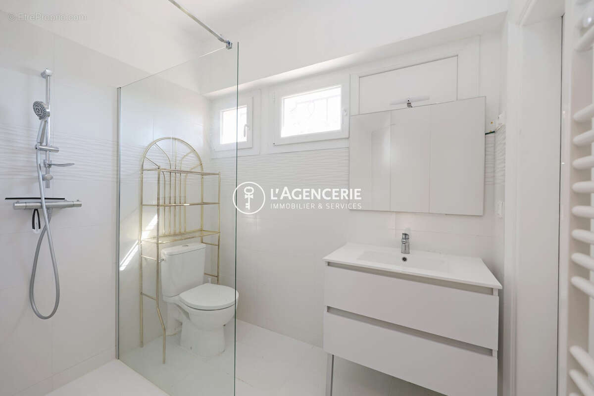 Maison 200 m² à Albi  - photo 8