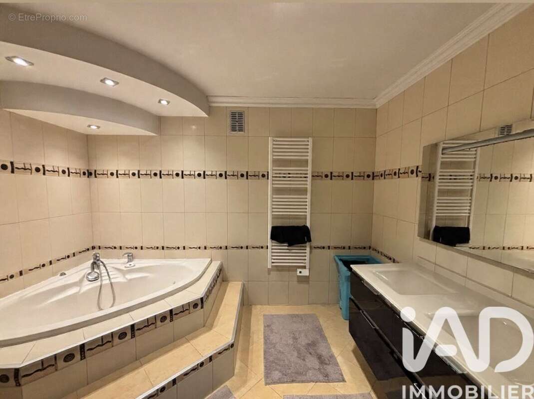 Photo 5 - Maison à MONTFERMEIL