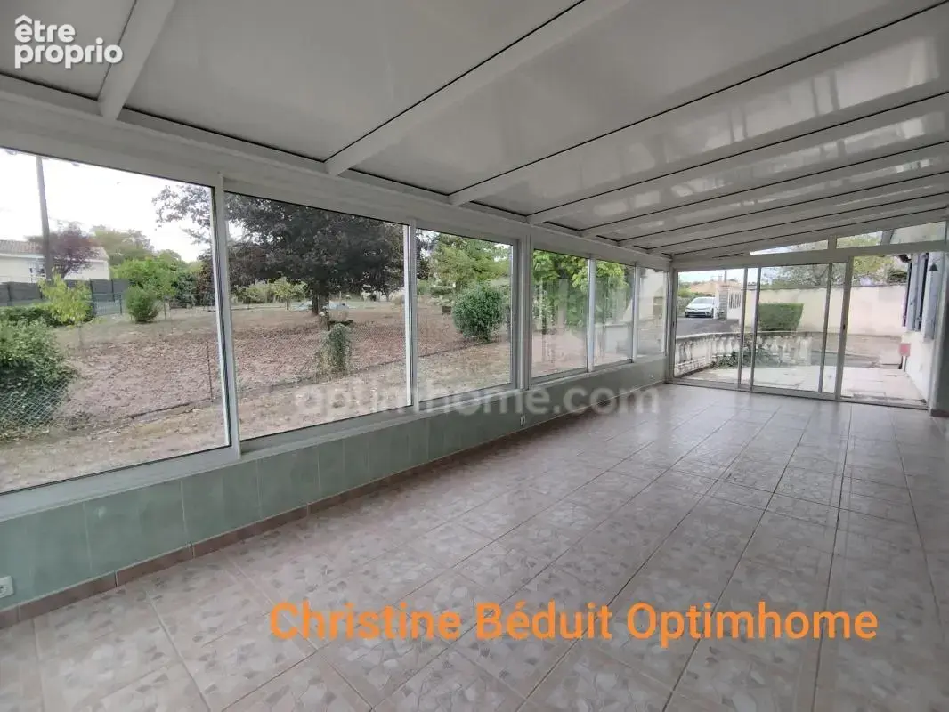 TOUVRE en Charente, maison 4 chambres, terrain clos 2067 m² - photo 4