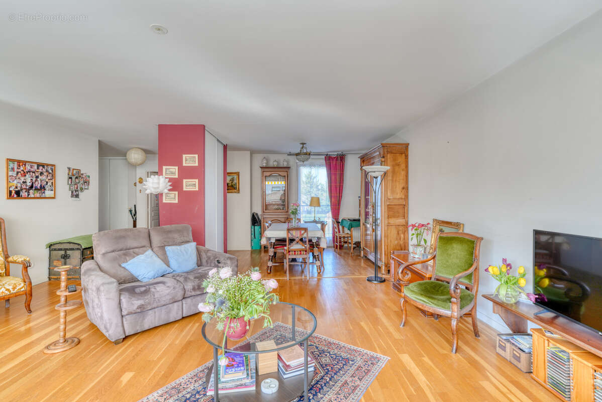 Appartement à TASSIN-LA-DEMI-LUNE