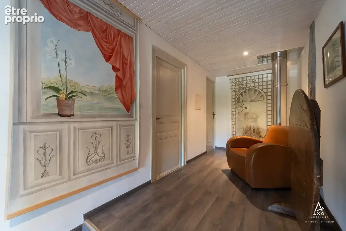 Ancien presbytère entierement rénové - photo 14