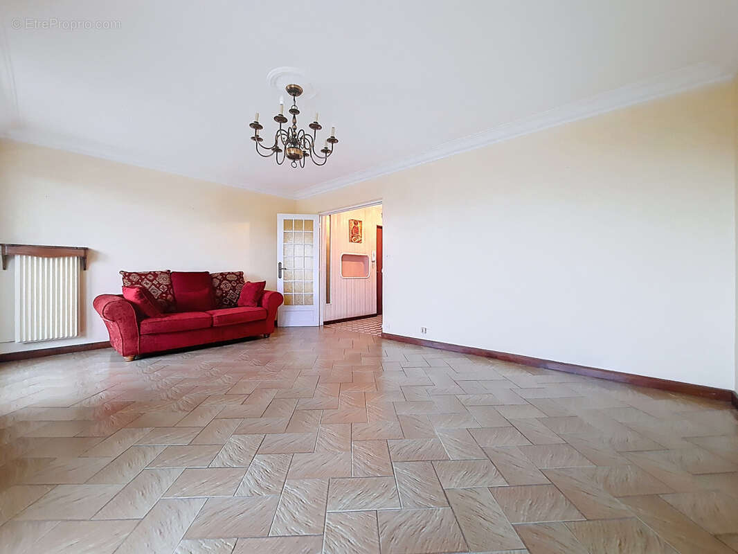 Appartement à VENISSIEUX