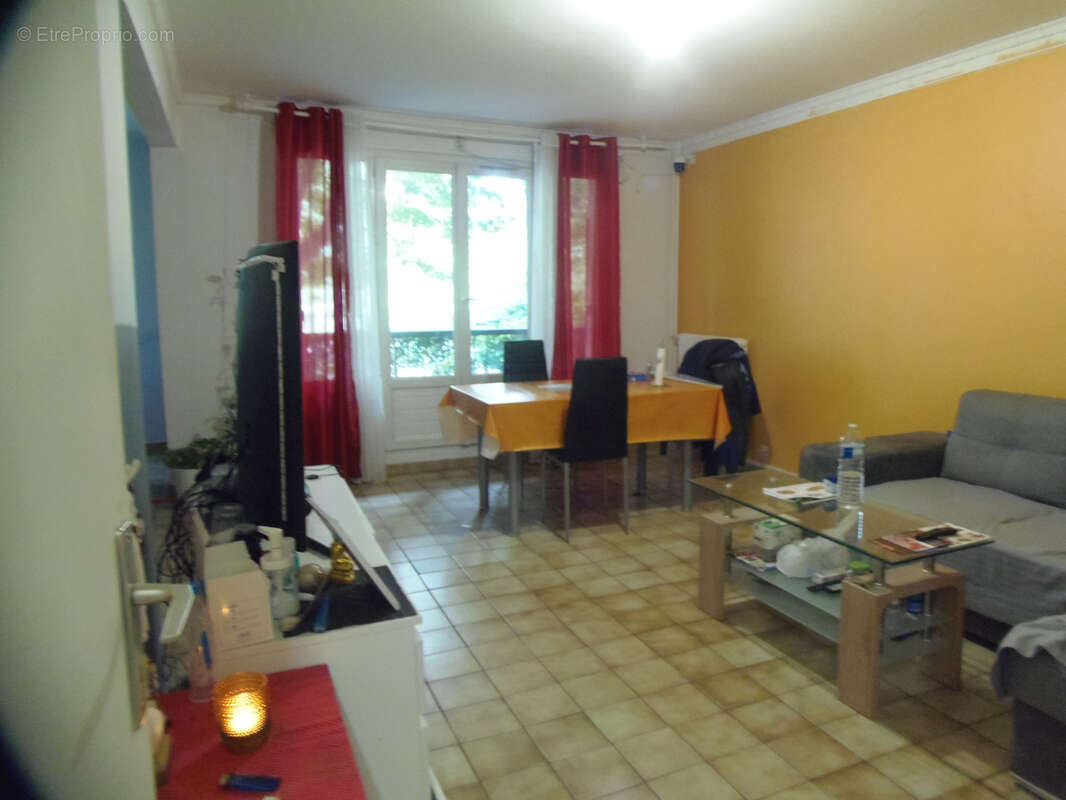 Appartement à NEUILLY-SUR-MARNE