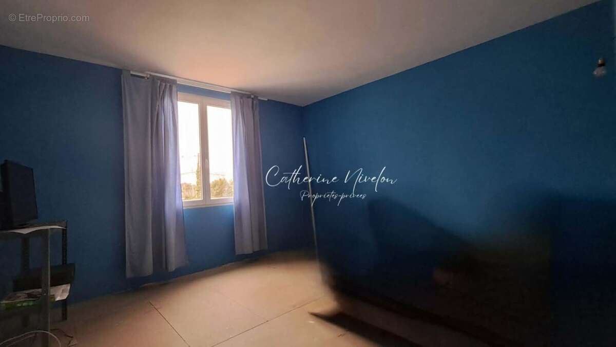 Maison à VILLENEUVE-LES-BEZIERS