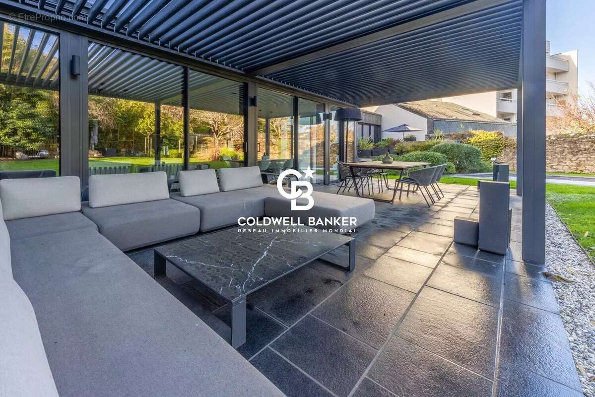 Nantes centre - maison contemporaine 283 m² - photo 8