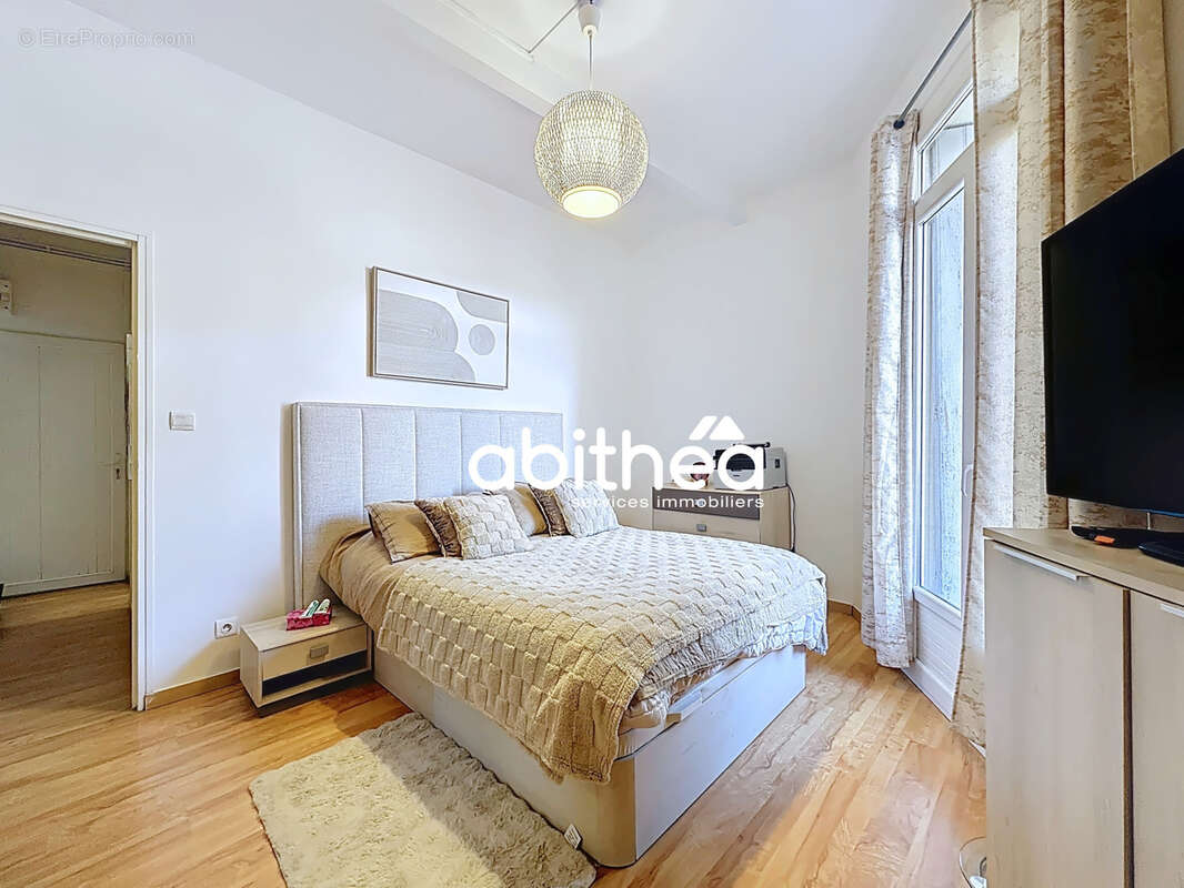 Appartement à BEZIERS