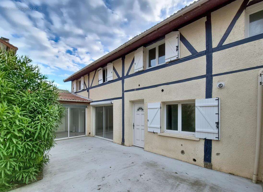 Maison à SENS