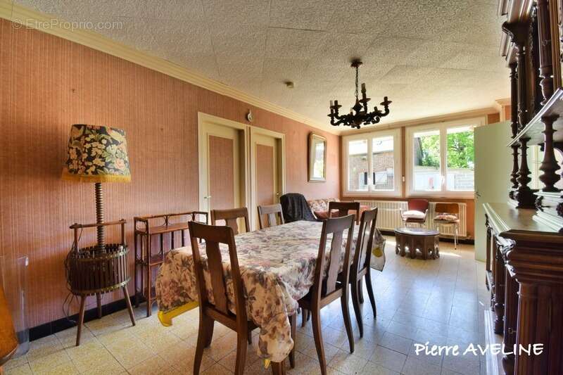 Maison à BROU