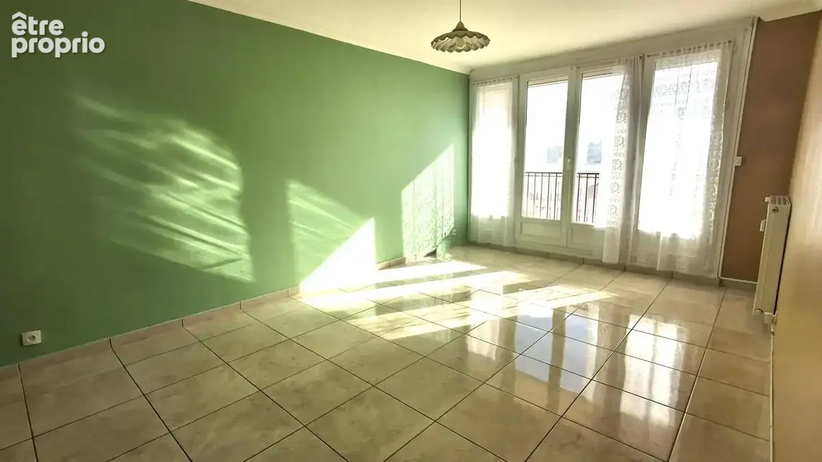 Appartement 2 chambres Résidence LES ARTS à COMPIEGNE - photo 3