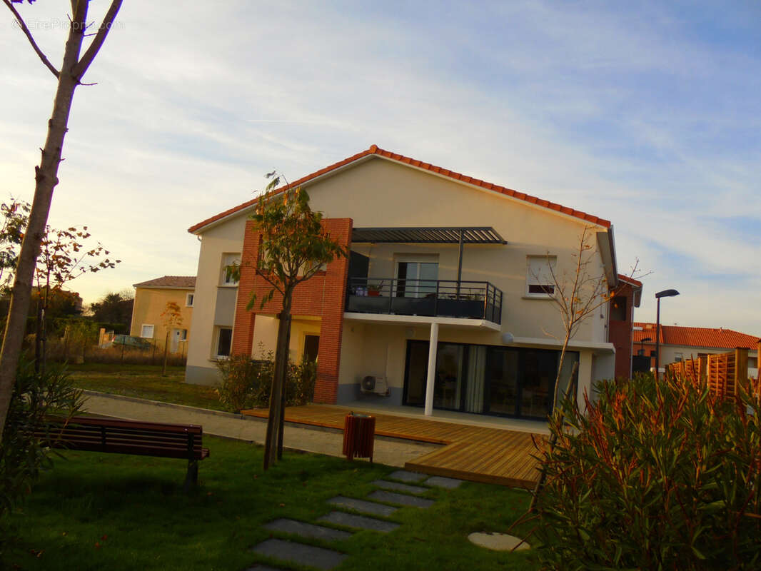 Appartement à AUCAMVILLE