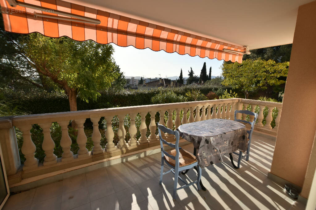 Appartement à FREJUS