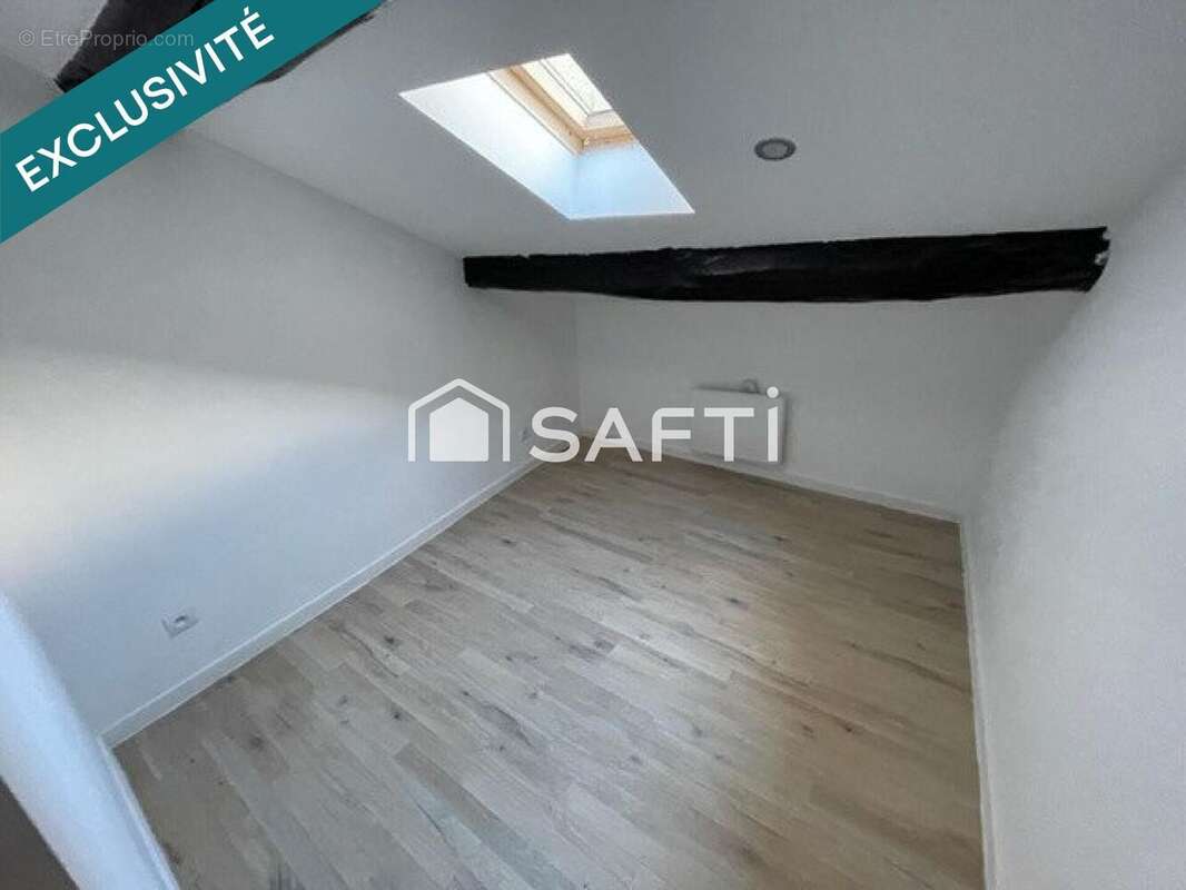 Photo 3 - Appartement à SAINT-MAXIMIN-LA-SAINTE-BAUME