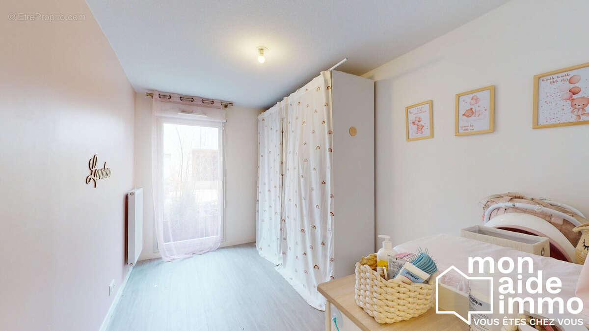 Appartement à VILLENAVE-D'ORNON