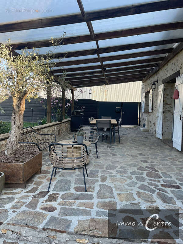 Maison à MONTMIRAIL